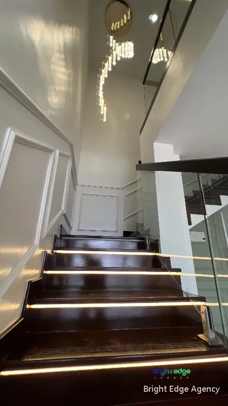 4 Bedroom Duplex Apartments 8